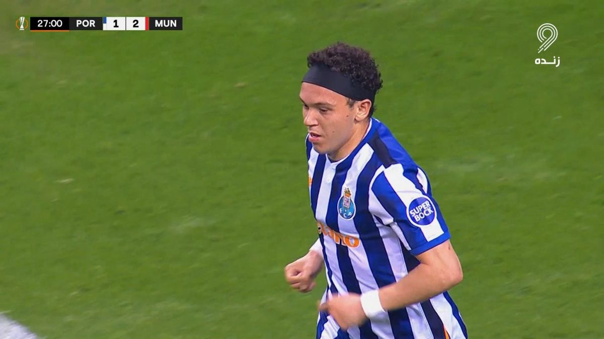 گل اول پورتو به منچستریونایتد (پپه)