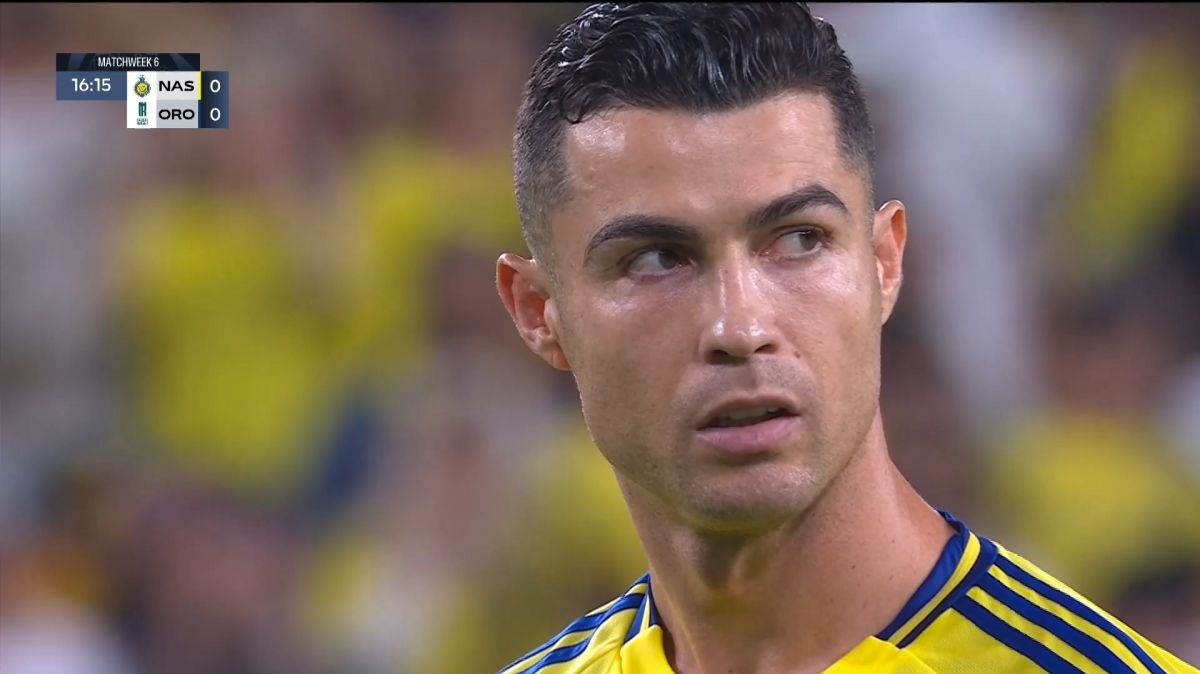 گل اول النصر به العروبه (رونالدو - پنالتی)