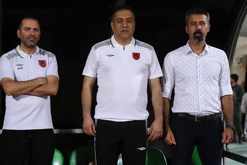 پیروانی: به استقلال خوزستان تبریک میگویم/ باید یکسری حواشی را در تیممان کمرنگ کنیم
