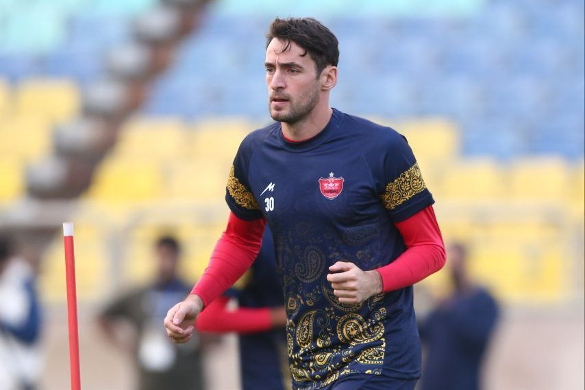 در غیاب کنعانیزادگان؛ گولسیانی پنالتیزن پرسپولیس مقابل السد