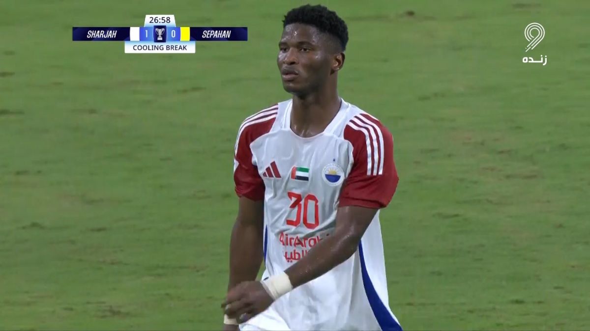 گل اول الشارجه به سپاهان (اوسمان کامارا)