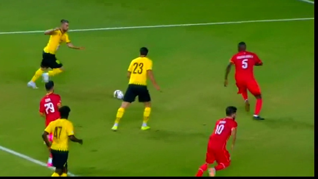 گل اول سپاهان به فولاد (کاوه رضایی)