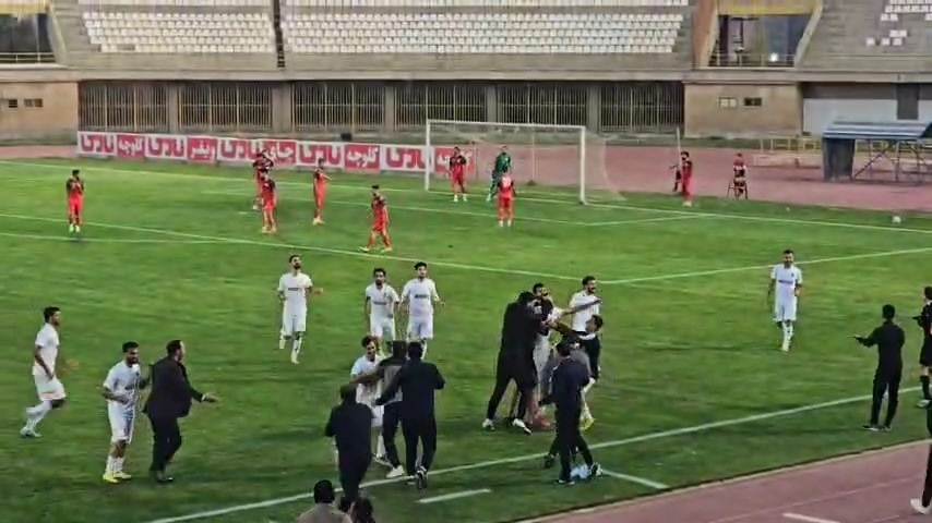 اختصاصی/ کامبک مس کرمان در نیمه دوم و پیروزی مقابل شهرداری نوشهر