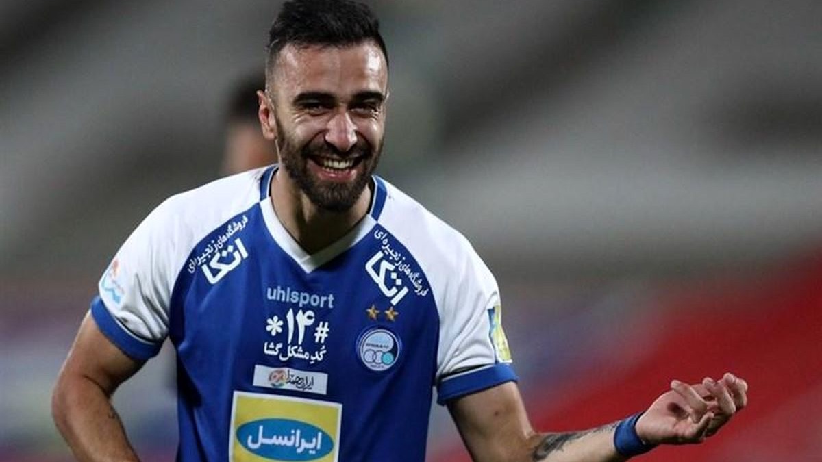 پرونده مطهری و استقلال به فیفا رفت؛ شاید آبیها نقرهداغ شوند!