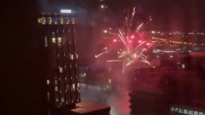 هواداران لیورپول دیشب با آتش بازی و ایجاد سر و صدا مانع استراحت و خواب بازیکنان رئال مادرید در هتل شدند