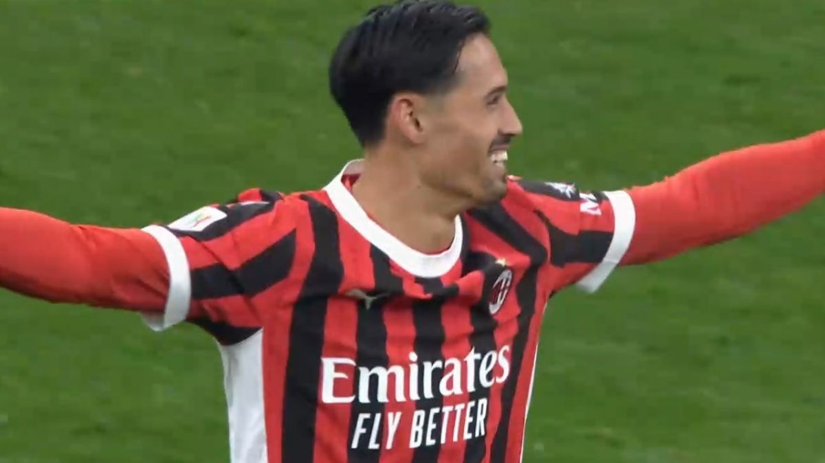 گل دوم میلان به ساسولو (تیجانی ریندرز)