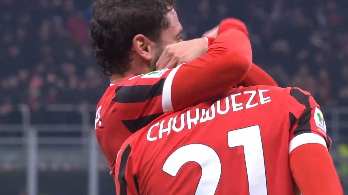 گل سوم میلان به ساسولو (دبل ساموئل چوکووزه)