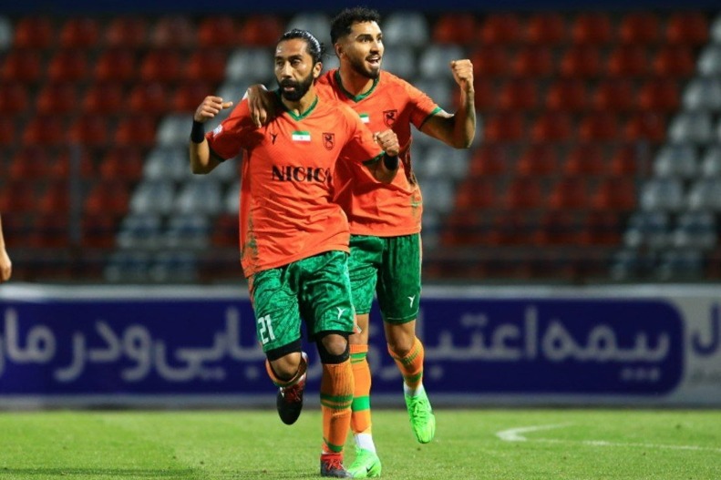باقری: جدیترین پیشنهادم از فولاد است