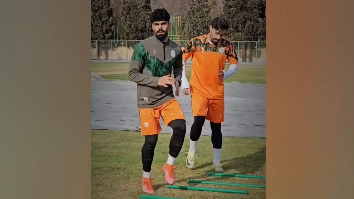 تمرین ذوب آهن برای تقابل با هوادار