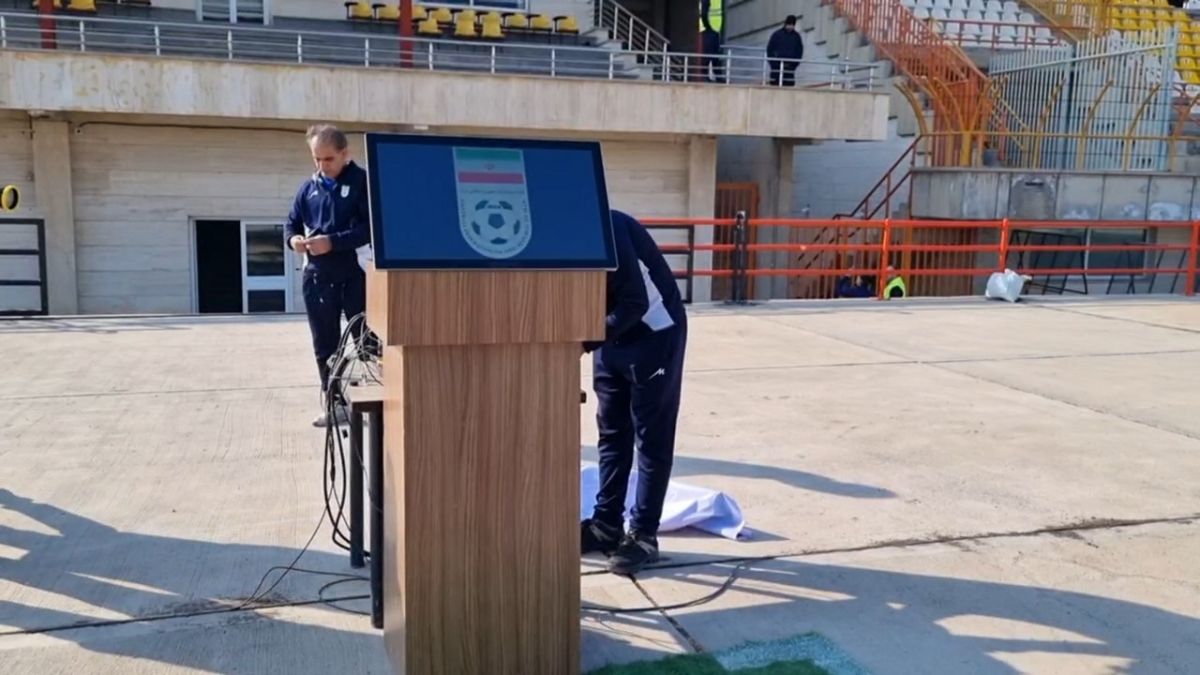 اختصاصی/ آماده سازی VAR در ورزشگاه سردار آزادگان برای تقابل شمس آذر و سپاهان