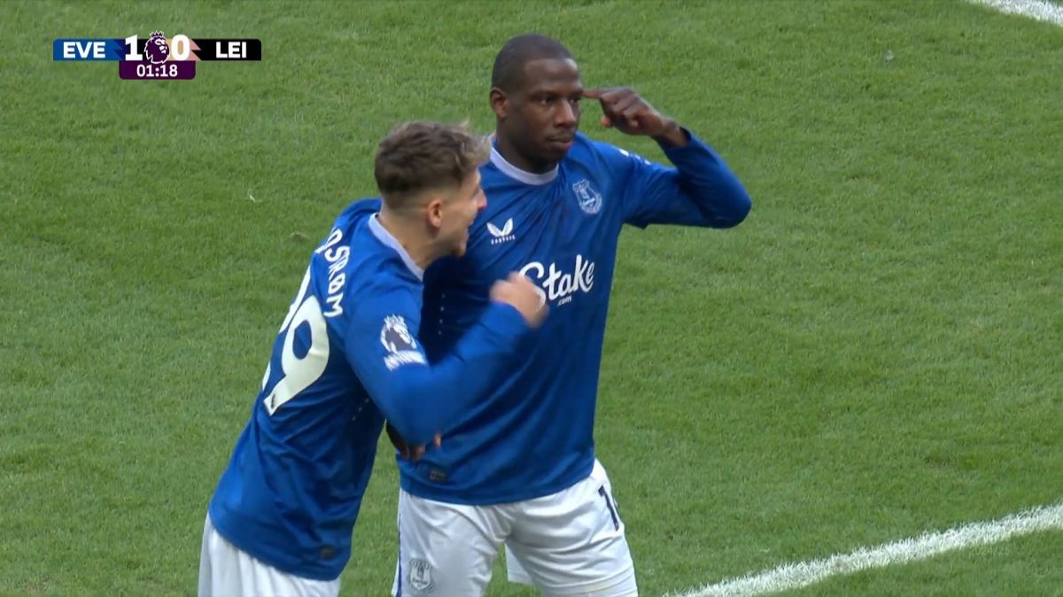 چهارمین گل سریع تاریخ لیگ جزیره/ گل دوکوره به لسترسیتی