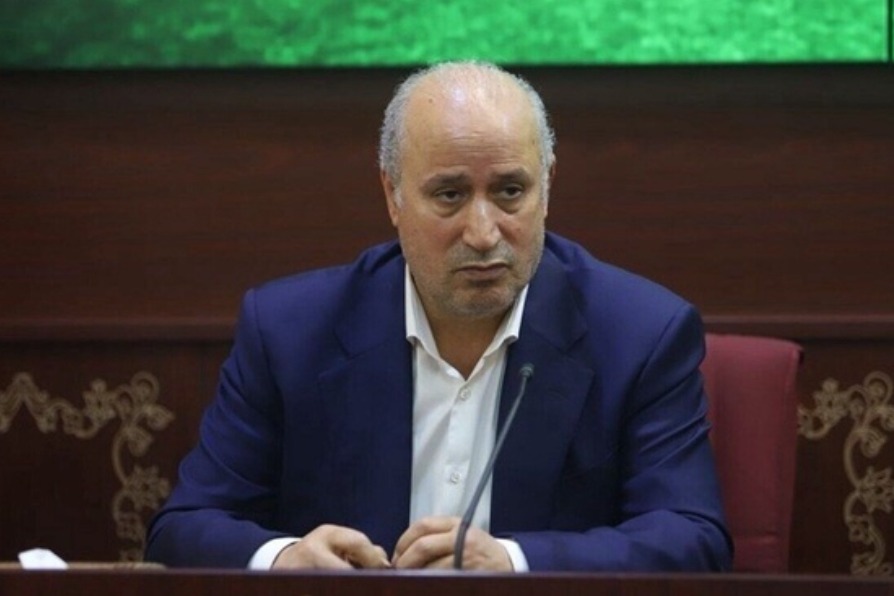 رئیس فدراسیون به عیادت هوادار مجروح پرسپولیس رفت
