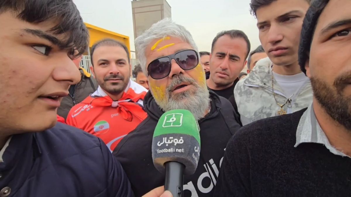 هواداران پرسپولیس: صورتهای ما را جلوی درب ورودی، بالاجبار رنگ زرد میزنند!