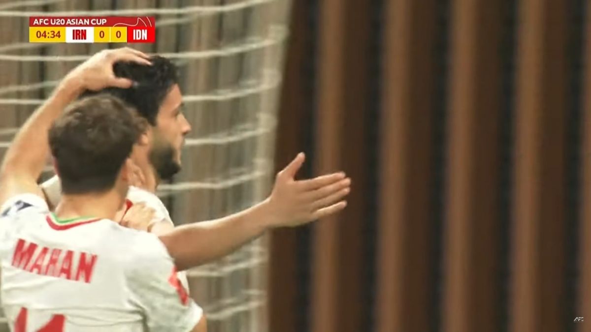 گل اول جوانان ایران به جوانان اندونزی (رزاقی نیا)