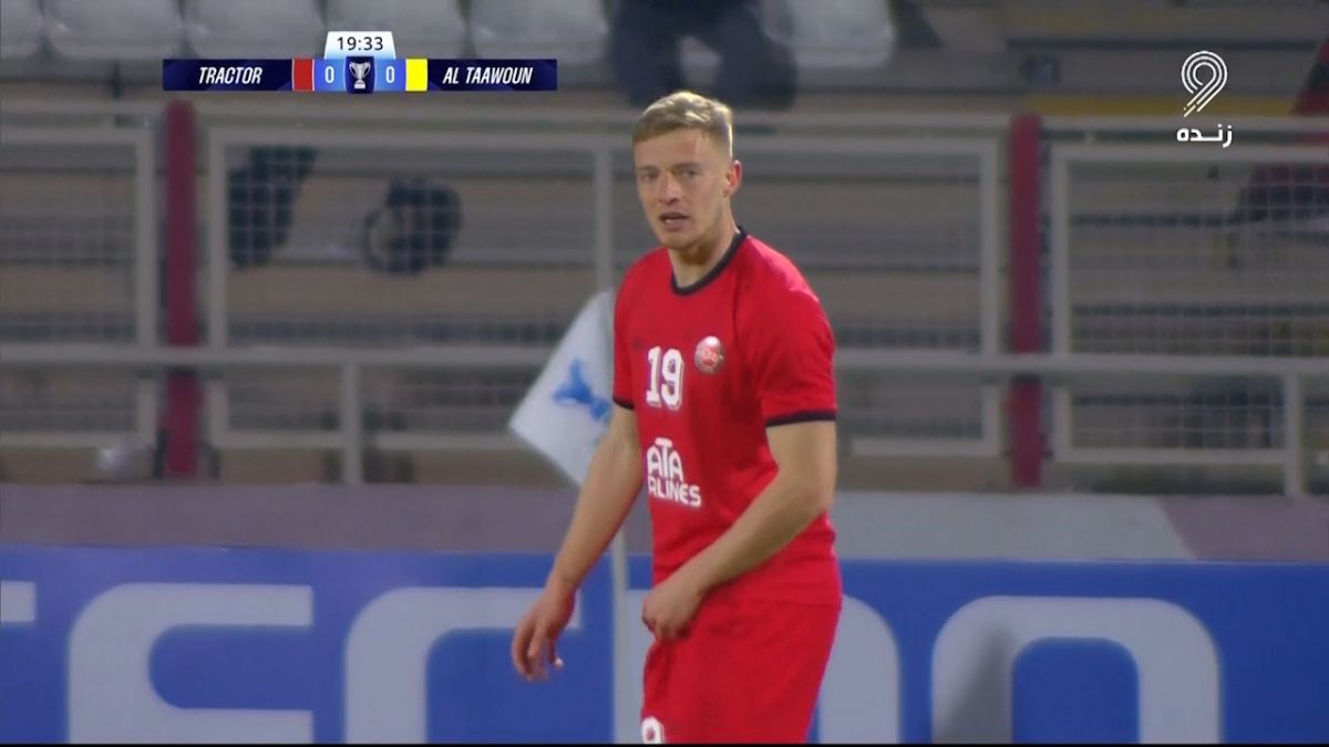 دبل سیو دروازهبان التعاون، مانع از گل اول تراکتور