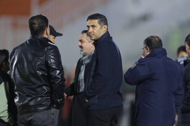 چرا مدیرعامل چادرملو به هتل پرسپولیسیها رفت؟