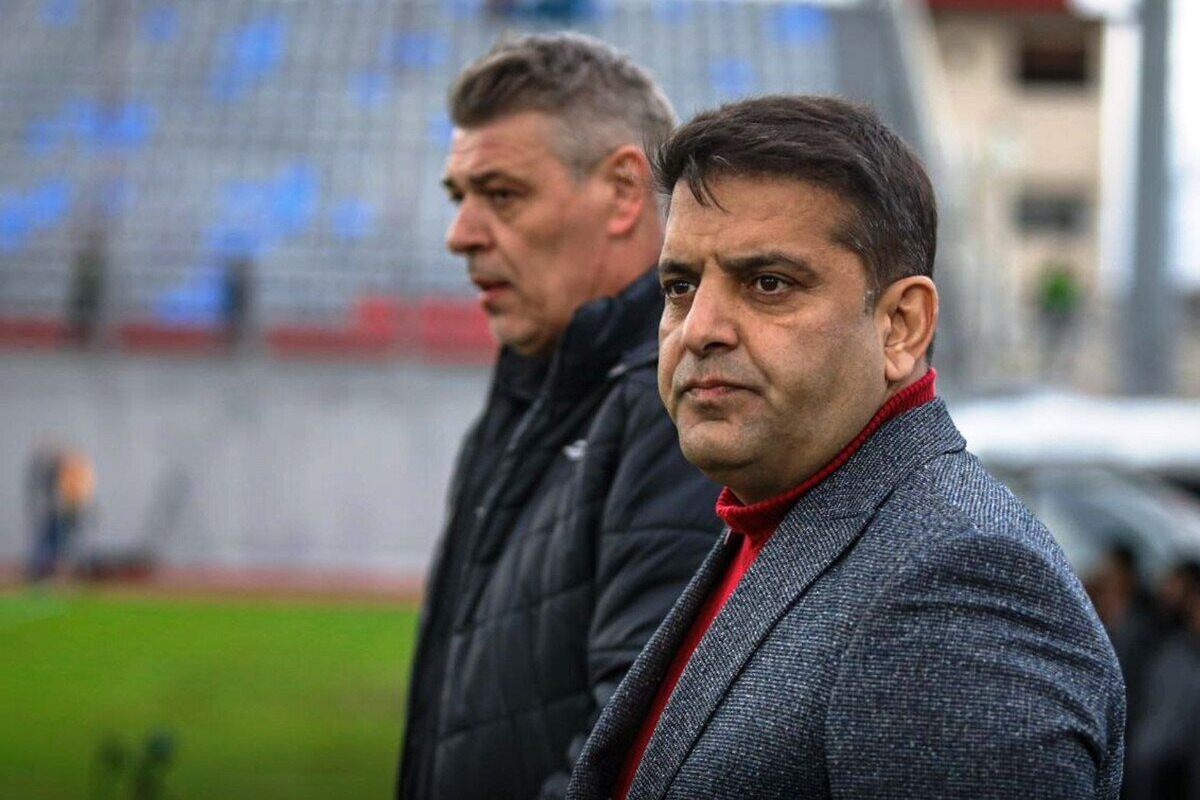 سیفاللهپور: از سکوت و احترام باشگاه نساجی سوءاستفاده نکنید