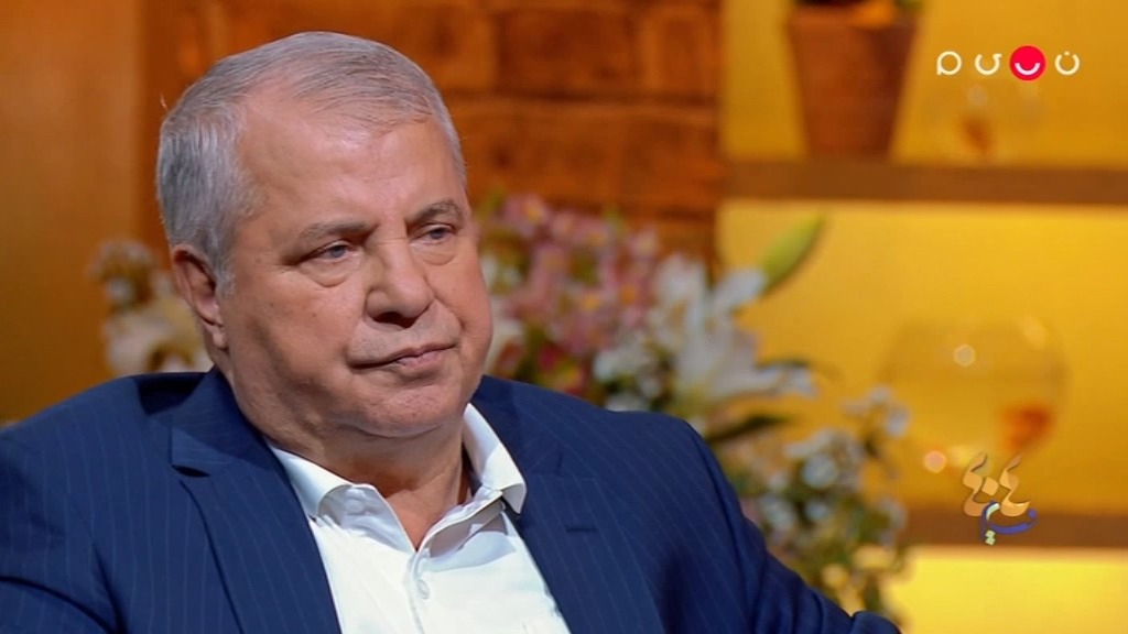 404/ جامهای قهرمانی پرسپولیس در خانه علی پروین است؟