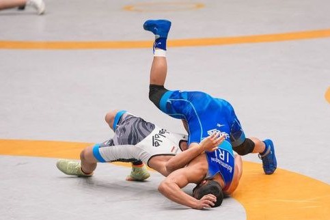 سرشاخ کشتیگیران جوان ایران با قهرمانان جهان و المپیک