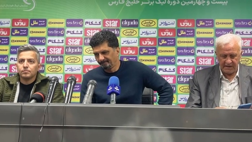 مجتبی حسینی سرمربی آلومینیوم: تراکتور یک موقعیت داشت که خودمان به آنها هدیه دادیم