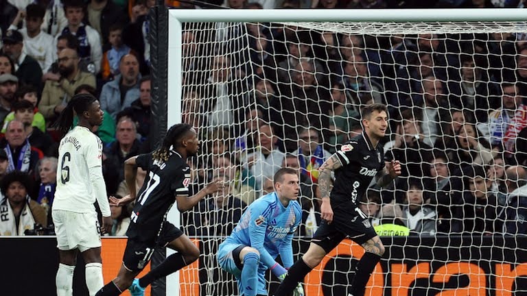 گل دوم لگانس به رئال مادرید (دنی رابا)