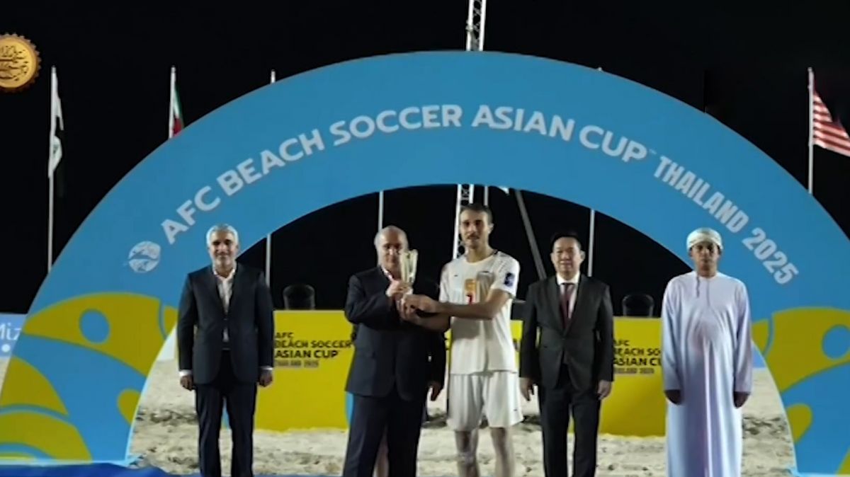 علی میرشکاری عنوان آقای گل و بهترین بازیکن قهرمانی ساحلی آسیا