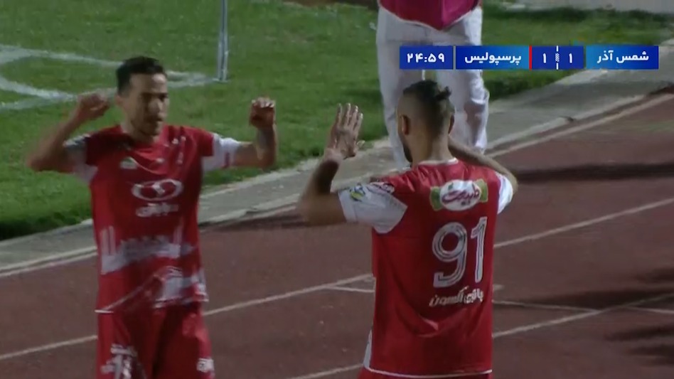 گل اول پرسپولیس به شمس آذر (ضربه سر زیبای دورسون)