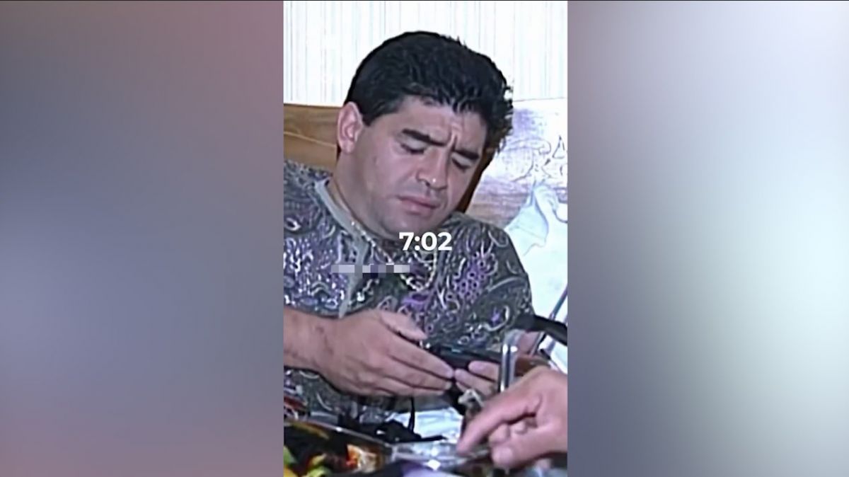 ویدیوی زیرخاکی از روزمرگی دیگو مارادونا در دوران جوانی