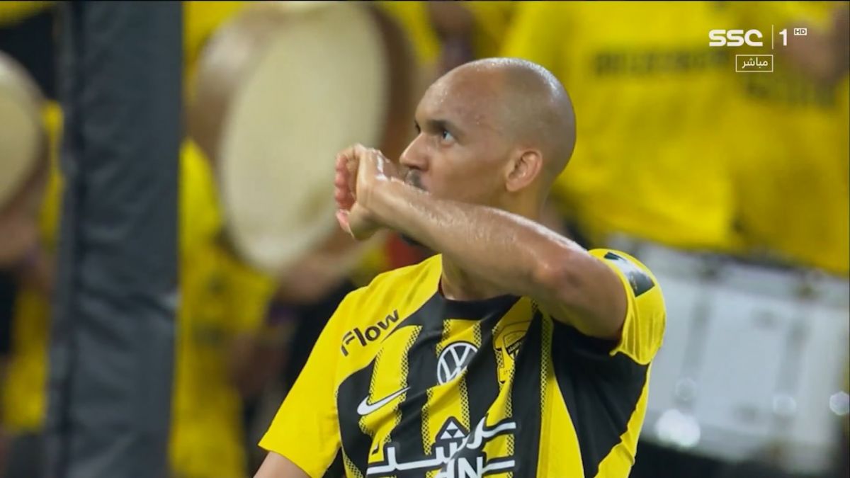 گل اول الاتحاد به الشباب (فابینیو)