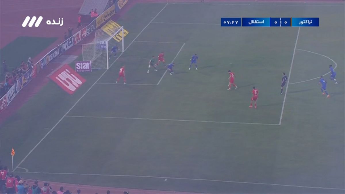 سیدحسین حسینی، مانع از گل اول تراکتوری‌ها شد