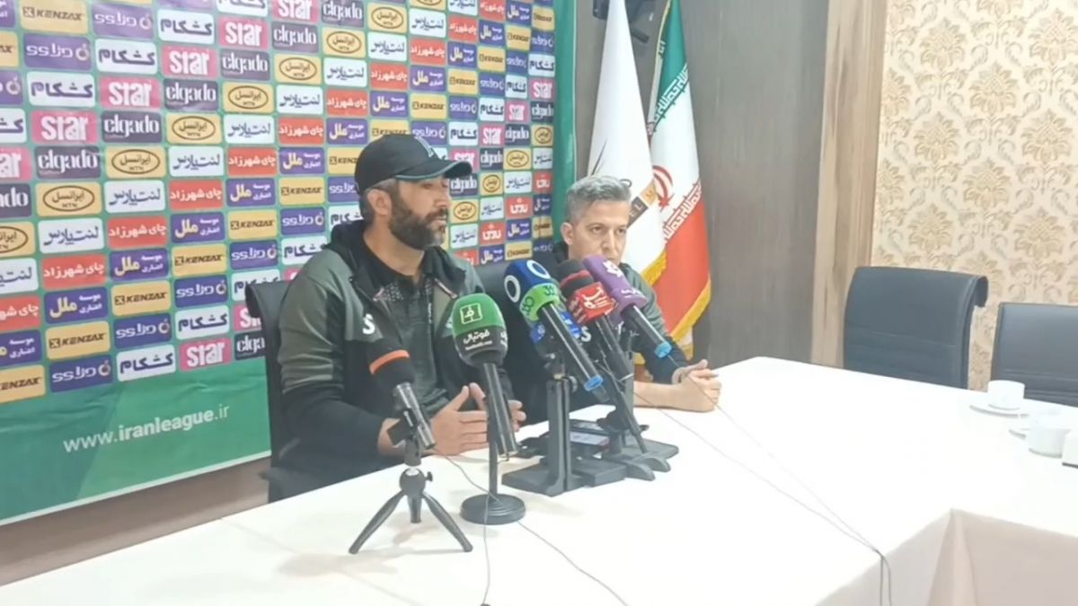 نشست خبری مربی آلومینیوم پیش از دیدار مقابل سپاهان