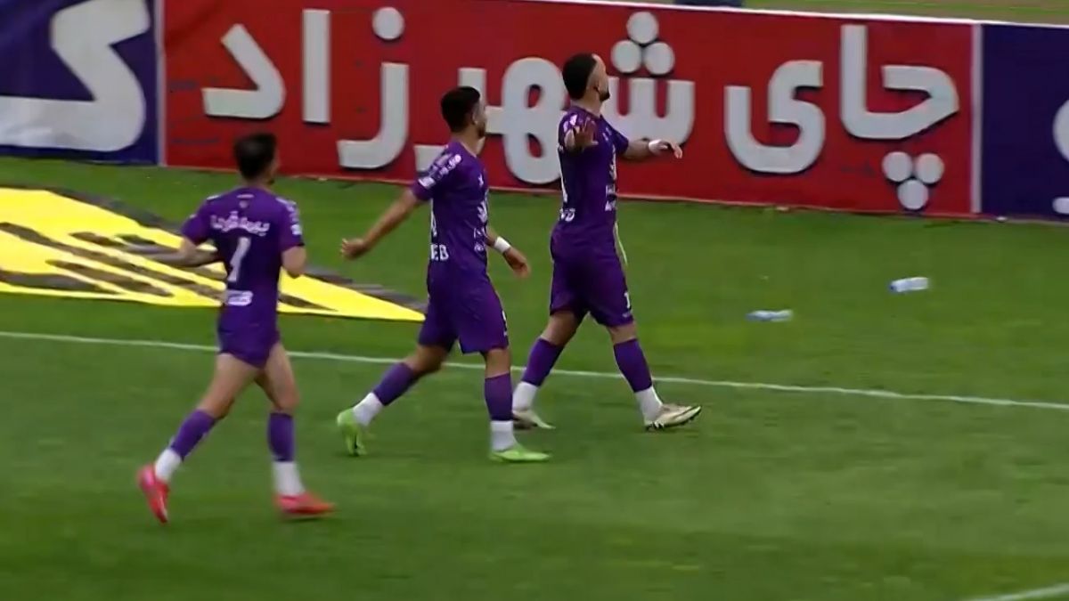 گل اول هوادار به ملوان (داریوش شجاعیان)