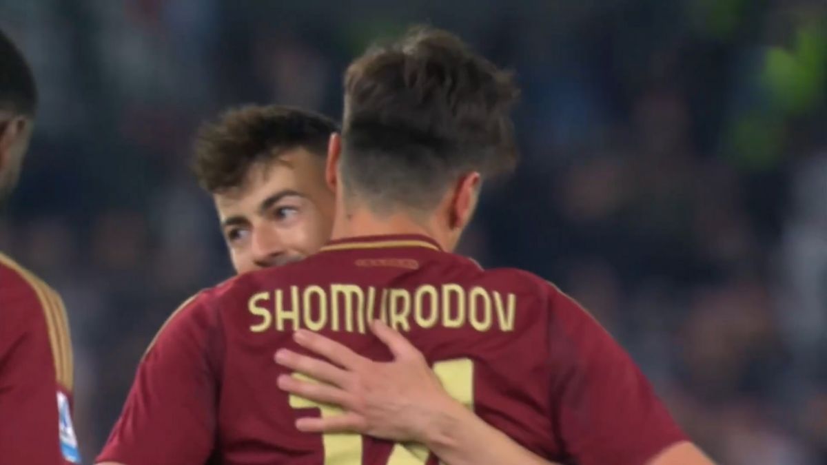 گل اول رم به یوونتوس (شومورودوف)