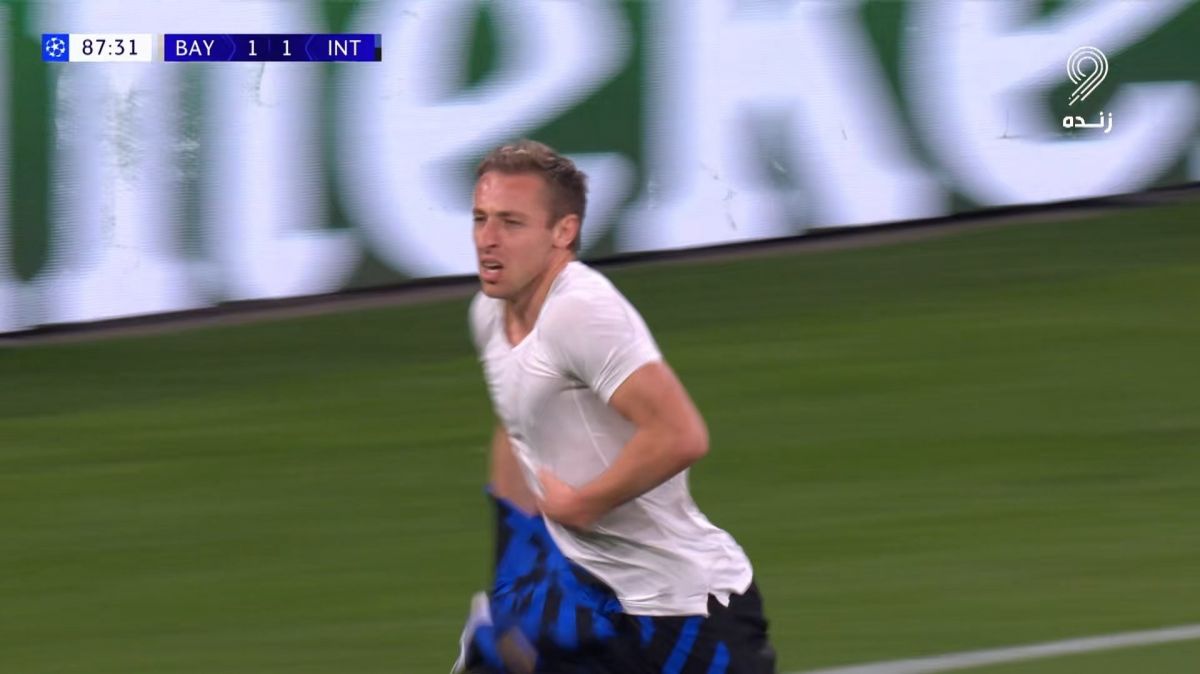 گل دوم اینتر به بایرن مونیخ (داویده فراتسی)