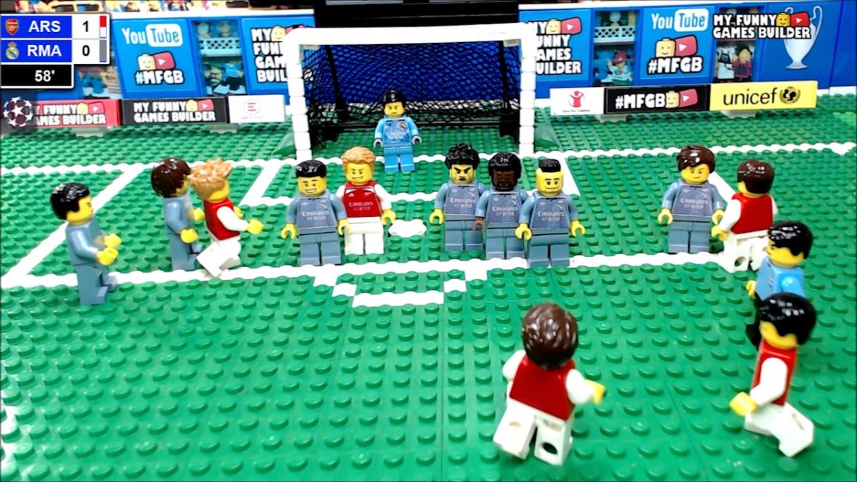 شبیه سازی دیدار آرسنال 3-0 رئال مادرید با عروسک لگو