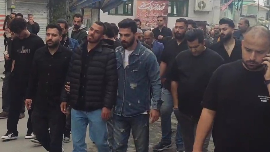 حواشی مراسم خاکسپاری مادربزرگ ابوالفضل جلالی مدافع استقلال
