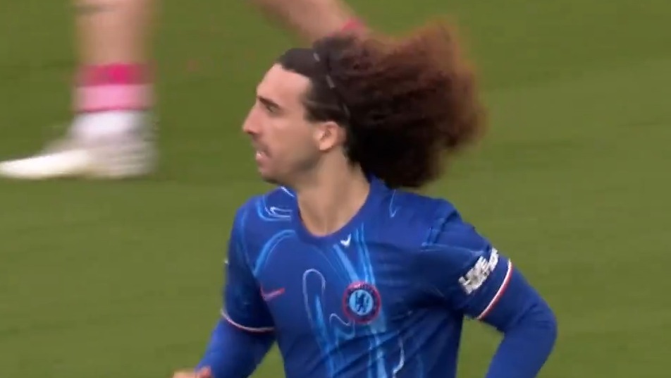 گل اول چلسی به ایپسویچ (گل به خودی توانزبه)