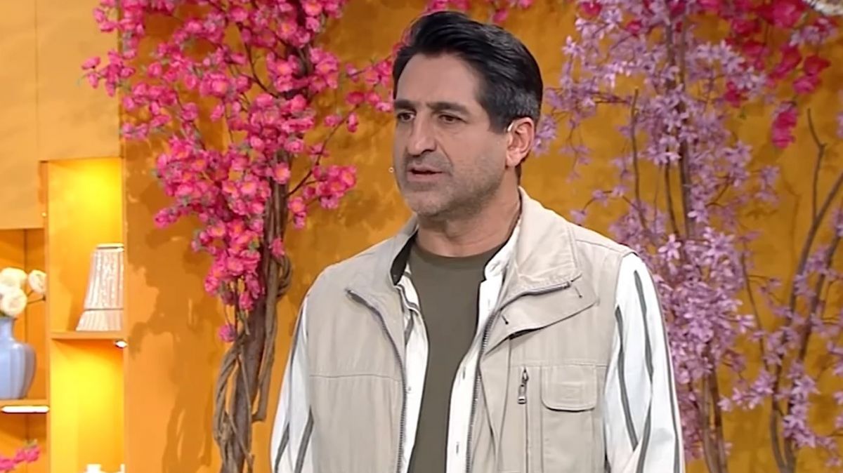 مهدوی: چرا توهین الهامی به گلمحمدی راحت بخشیده شد؟