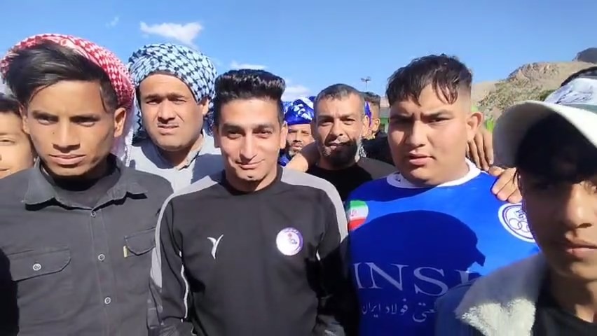 صحبت های هواداران استقلال خوزستان قبل از بازی با ذوب آهن