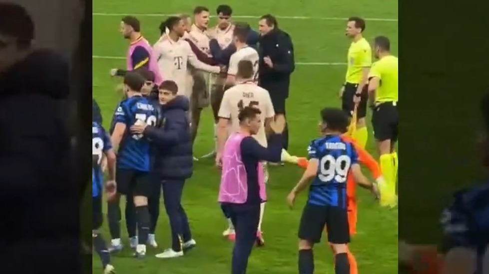 جشن صعود بازیکنان اینتر و دلداری دادن اینتری ها به بازیکنان بایرن