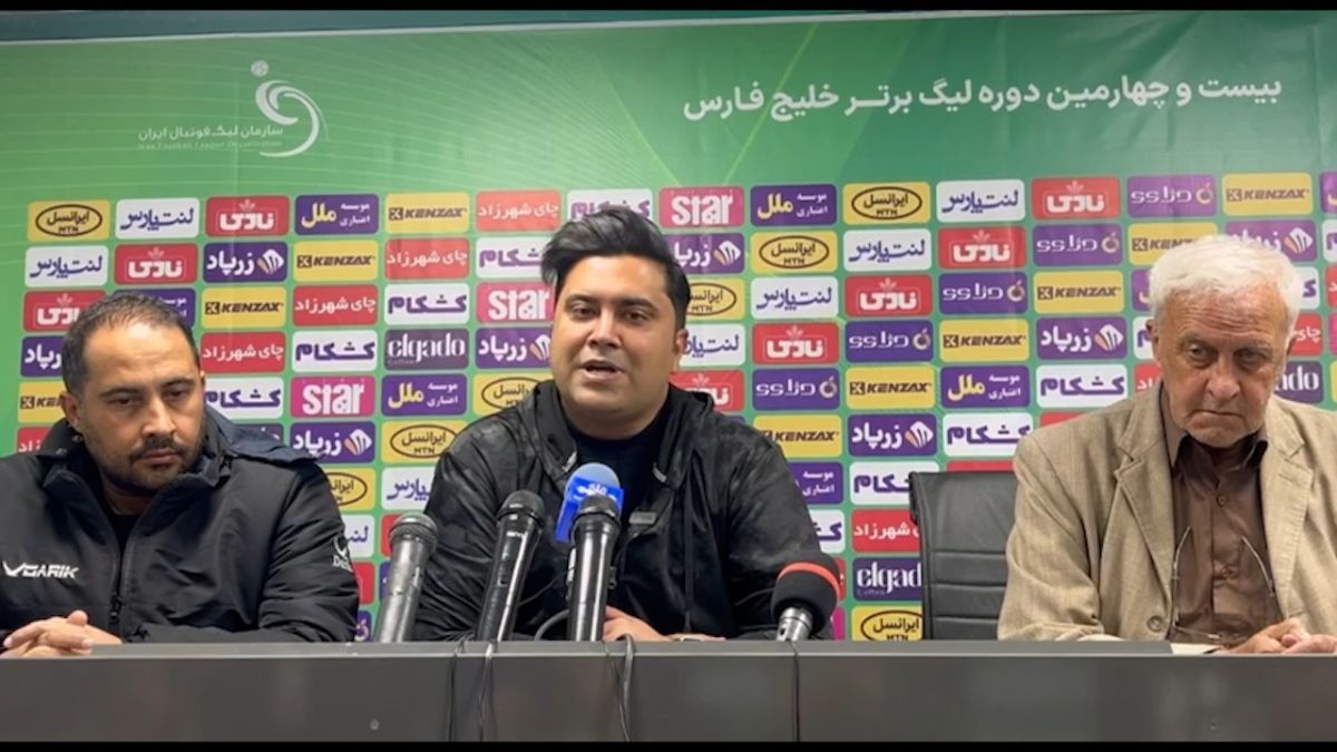 واکنش سعید اخباری به کسر امتیاز از چادرملو اردکان