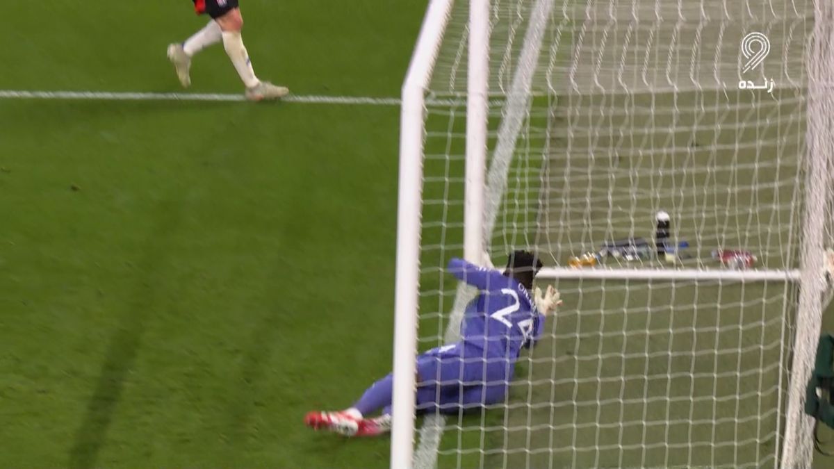 گل دوم لیون به منچستر یونایتد (تاگلیافیکو)