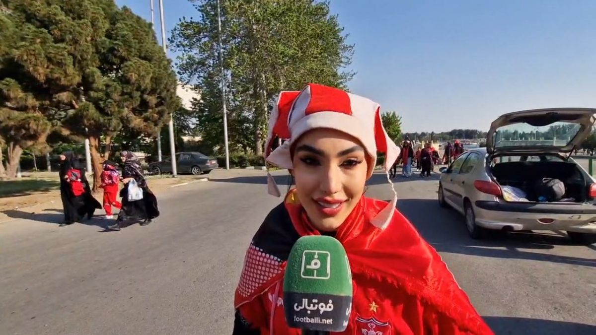هوادار بانوی پرسپولیس: قطعا سپاهان را می بریم