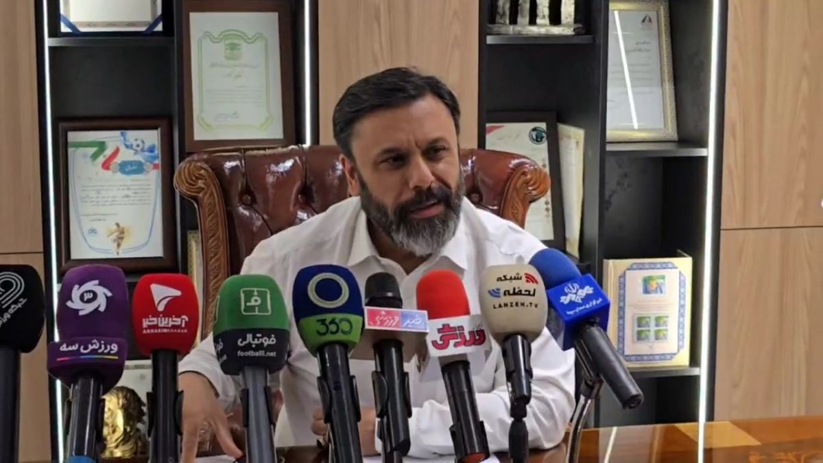 َشیرینی: در دوران سرپرستی من در پرسپولیس بازیکنان ایجنت نداشتند و رفیق بودیم