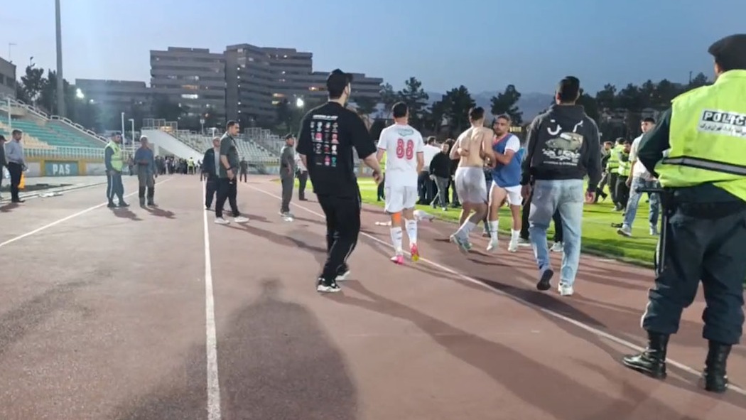 اتفاقات جنجالی پایان بازی نیروی زمینی - بعثت کرمانشاه!