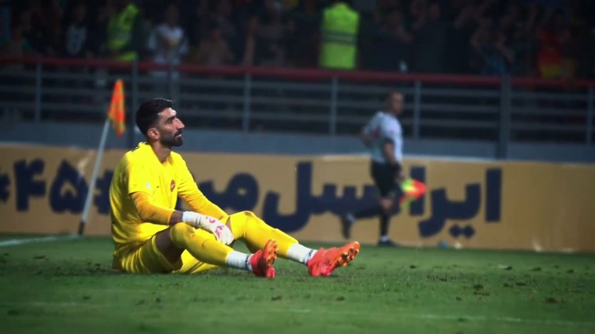 پنالتی ابوالفضل زاده عطار به علیرضا بیرانوند از زاویه دوربین فوتبالی
