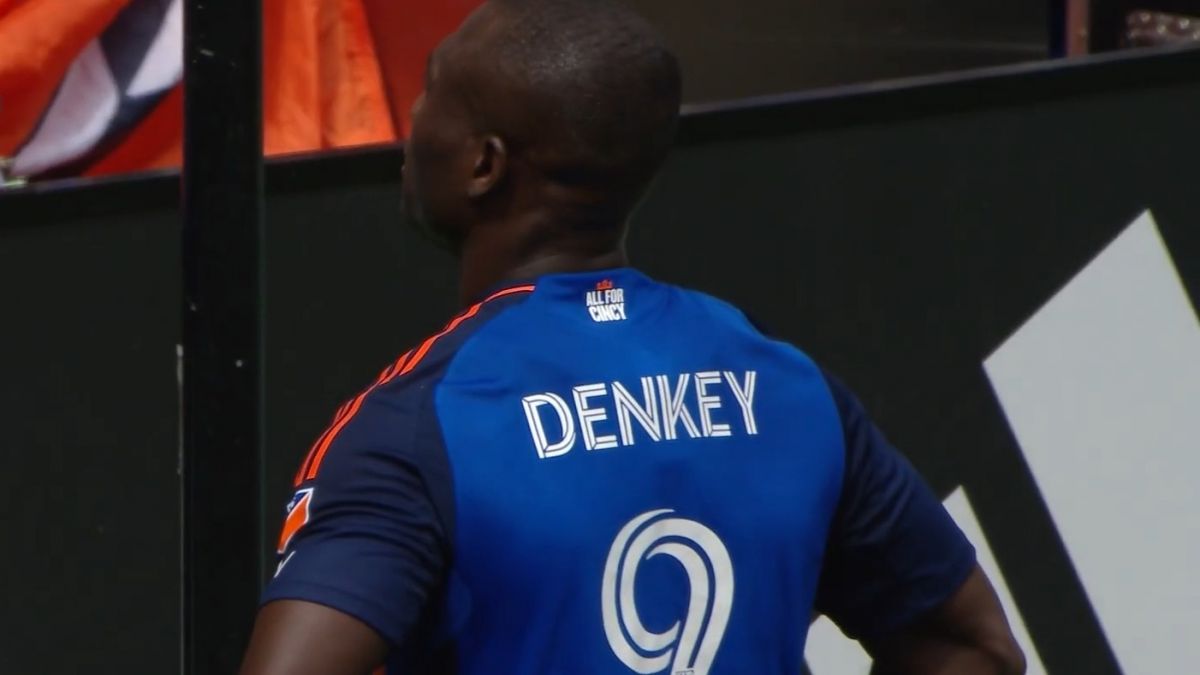 گل دوم سینسیناتی به اسپورتینگ کانزاس (سوپرگل برگردان کوین دنکی)