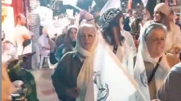 شادی بانوان هوادار ملوان پس از برتری مقابل سپاهان