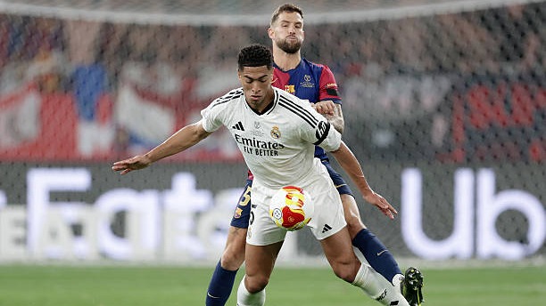 گل مردود رئال مادرید به بارسلونا به دلیل آفساید