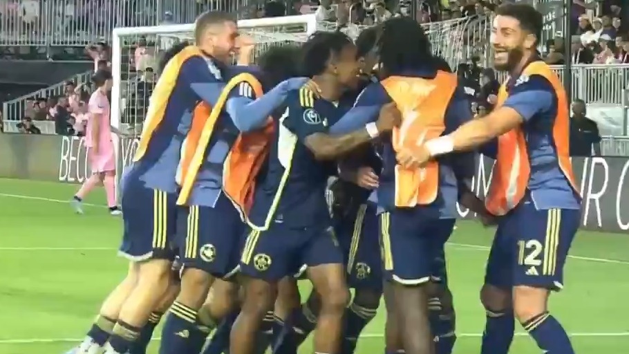 گل دوم ونکوور وایتکپز به اینتر میامی (پدرو)